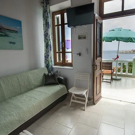 Roulas Appartement *